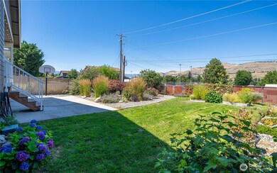 105 E Raymond Ave, Chelan, WA 98816 - photo 5