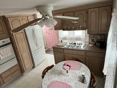 127 Villa Ave, Warwick, RI 02886 - photo 5