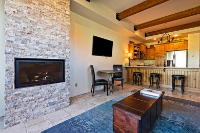 6322ParkLaneNorth-006