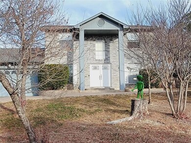 1525 Red Oak Cir, Azle, TX 76020 - photo 2