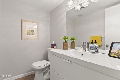 8-web-or-mls-8135-n-central-ave-11