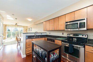i 830 Palmer Road-024