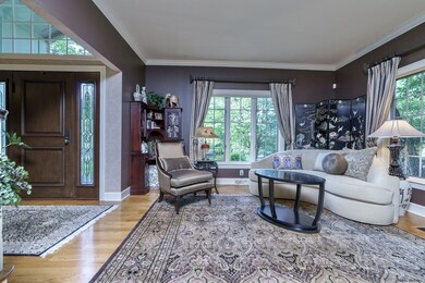 521 Sir Charles Way, Albany, NY 12203 - photo 6