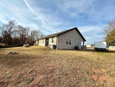 103 Guy Cothran Rd, Inman, SC 29349 - photo 6