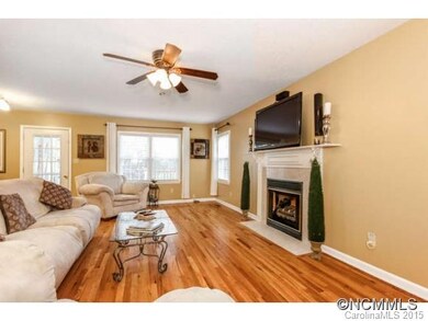 15 Sweetbriar Ct, Asheville, NC 28803 - photo 4