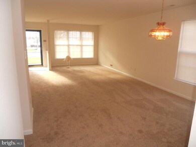 15 Mason Dr, Berlin, NJ 08009 - photo 2