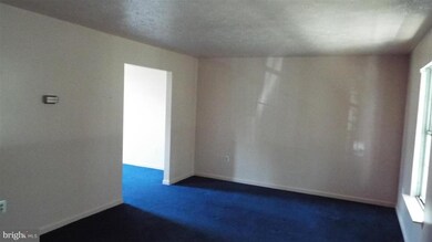 18130 Tebbs Ln, Dumfries, VA 22026 - photo 3