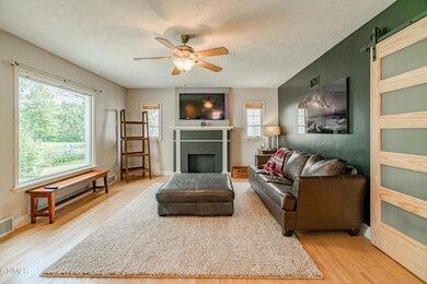 1132N4thSt_00013