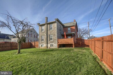 552 W Main St, New Holland, PA 17557 - photo 7