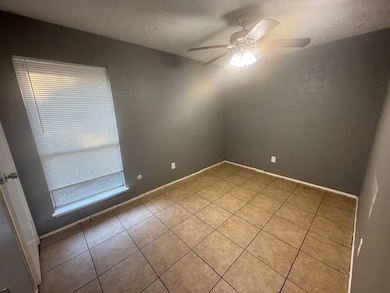 22122 Diane Dr, Spring, TX 77373 - photo 5