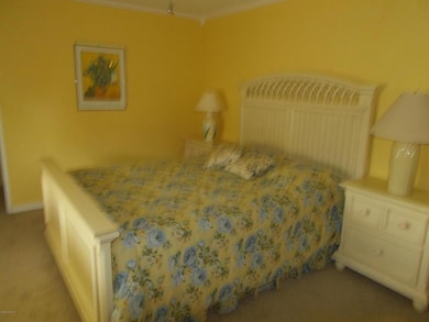 949 Pecan Cir, Sebastian, FL 32976 - photo 4