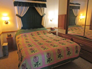 725 Eagle Bend Rd, Linden, TN 37096 - photo 6