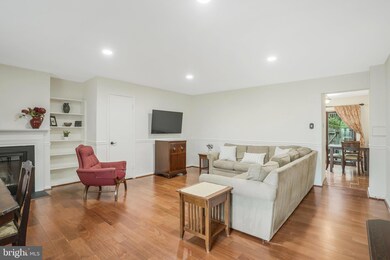 5766 First Landing Way unit 105, Burke, VA 22015 - photo 4