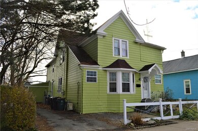 201 Wheatfield St, North Tonawanda, NY 14120 - photo 2