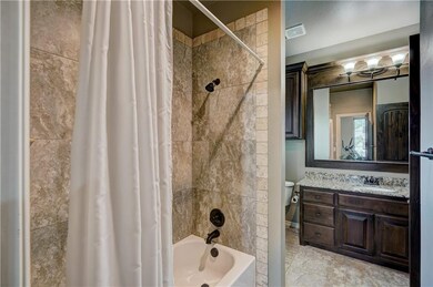 909 NW 196th Place, Edmond, OK 73012 - photo 7