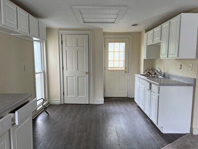 610 W Cherry St, Bluffton, IN 46714 - photo 6