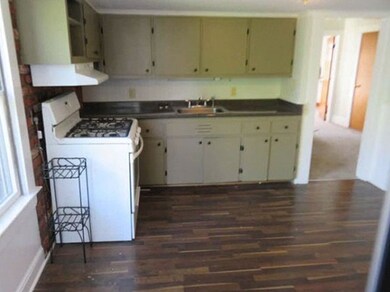 207 Court St unit B, Plymouth, MA 02360 - photo 3