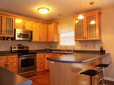 9922 Ballymore Dr, Fort Wayne, IN 46835 - photo 4