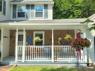 12 Parsons Farmers Porch
