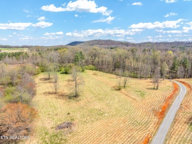 7-web-or-mls-879 Poplar Springs-Blair Be
