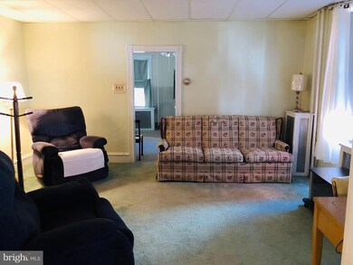 3326 Ridgeway St, Reading, PA 19605 - photo 7