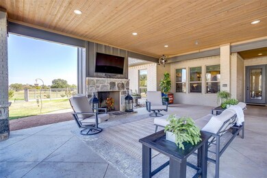 201 Salt Creek Ct, Brock, TX 76087 - photo 6