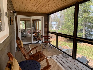 Screened in porch