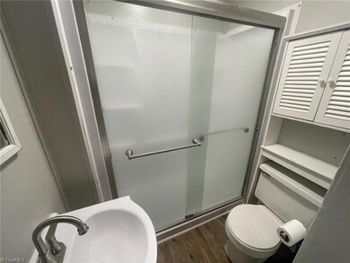 222 Holderby St, Reidsville, NC 27320 - photo 6