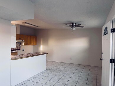 7952 San Jose Rd #B Rd, El Paso, TX 79915 - photo 5