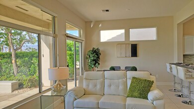 Living Dining Area
