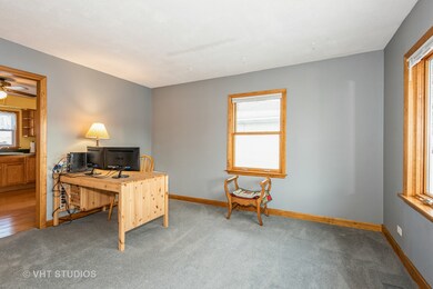 123 N Pierce Ave, Wheaton, IL 60187 - photo 4