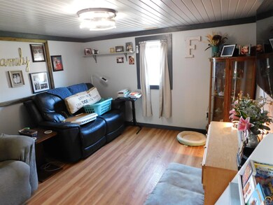 16083 S Burlingame Rd, Burlingame, KS 66413 - photo 4