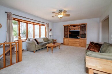 2401 White Oak Tr, Dunn, WI 53575 - photo 6