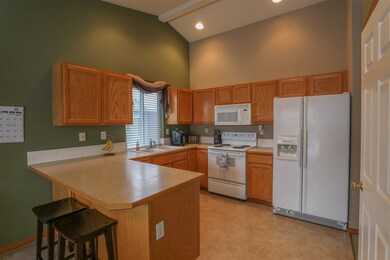 407 E Blackhawk Dr, Spokane, WA 99208 - photo 5