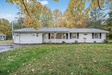 46 Sherwood Ave, Danvers, MA 01923 - photo 2