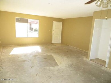 023-288048-LivingArea2