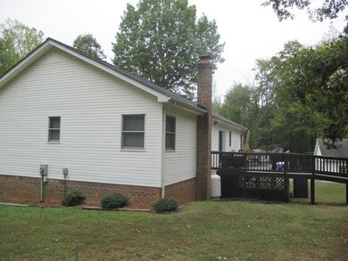 125 Cardis Rd, Axton, VA 24054 - photo 4