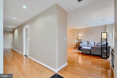 The Towers at Harbor Court unit 706, Baltimore, MD 21202 - photo 3