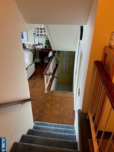 Horizon House unit 1423, Fort Lee, NJ 07024 - photo 3