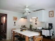 6-2pvGUx6xTLa4eviHiaCv_174