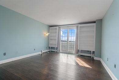 Port Liberté
Port Liberté unit 64, Jersey City, NJ 07305 - photo 2