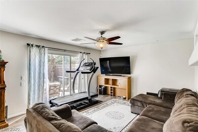 7490 Mission Palm St, Las Vegas, NV 89139 - photo 3