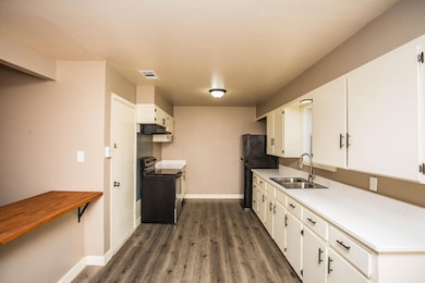 4402 29th St unit B, Lubbock, TX 79410 - photo 4