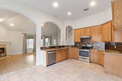 1019 Norfolk Dr, Pearland, TX 77584 - photo 7