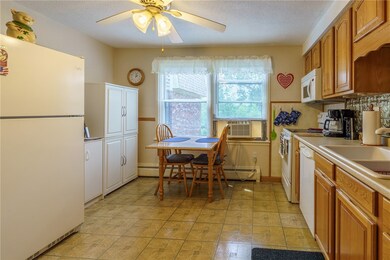 510 Child St unit 406B, Warren, RI 02885 - photo 7