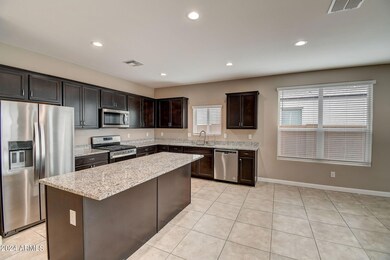 12-web-or-mls-W Springfield Way-010