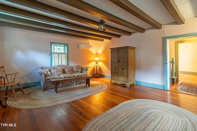 303 E Main St, Abingdon, VA 24210 - photo 2