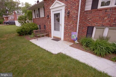 6510 Sunset Dr, Sykesville, MD 21784 - photo 2