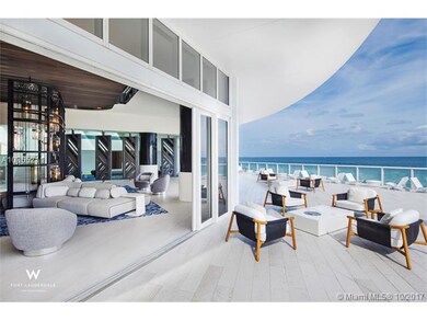 LIVING ROOM TERRACE