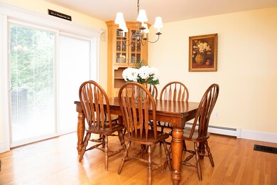 25 Jeffrey Dr, York, ME 03909 - photo 5